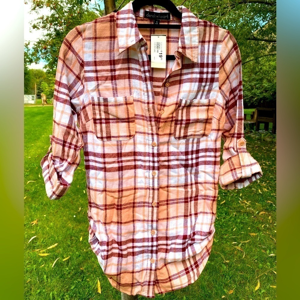 Dekek Heart plaid flannel button down top shirt long sleeve front pocket S U-12